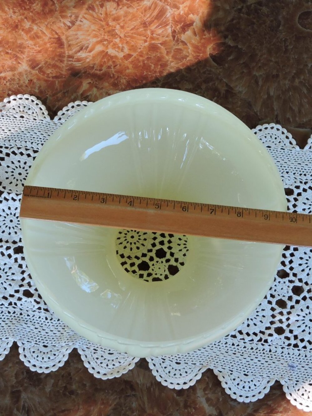 Original Vintage Coleman #443 Kremelite Gas Lamp Shade 10" Aladdin - Picture 10 of 10